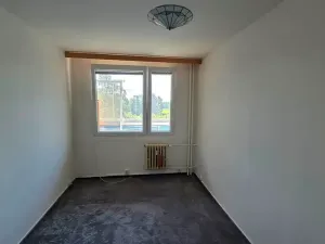 Prodej bytu 2+kk, Praha - Kobylisy, Třebenická, 39 m2