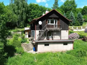 Prodej rodinného domu, Trutnov, Bezděkovská, 212 m2
