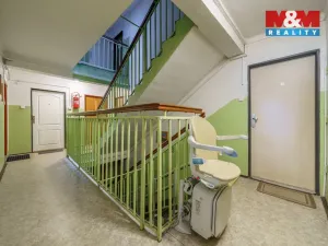 Prodej bytu 3+1, Měděnec, Náměstí, 70 m2
