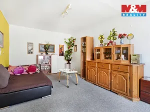 Prodej bytu 2+1, Černousy, 62 m2