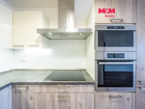 Pronájem bytu 2+kk, Praha - Letňany, Hlučkova, 60 m2