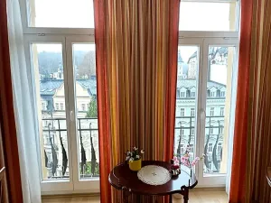 Prodej bytu 3+1, Karlovy Vary, Sadová, 112 m2