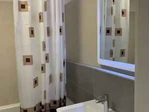 Pronájem bytu 2+kk, Praha - Karlín, Nekvasilova, 67 m2