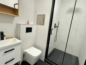 Prodej bytu 1+kk, Karlovy Vary, Fibichova, 20 m2