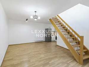 Pronájem bytu 2+kk, Praha - Nové Město, Na Poříčí, 69 m2