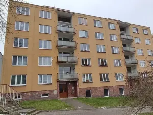 Pronájem bytu 1+1, Cheb, Krátká, 35 m2