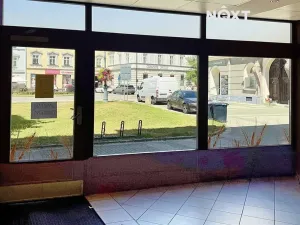 Pronájem obchodního prostoru, Prostějov, Pernštýnské nám., 62 m2