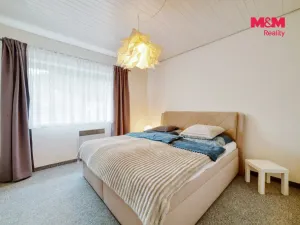 Prodej rodinného domu, Valy, Na Stráni, 238 m2