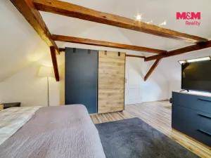 Prodej rodinného domu, Valy, Na Stráni, 238 m2