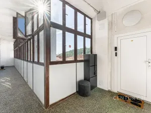 Prodej bytu 1+1, Praha - Košíře, Holečkova, 31 m2