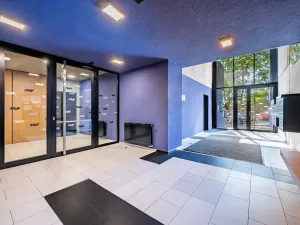 Pronájem bytu 2+kk, Praha - Vršovice, Altajská, 61 m2