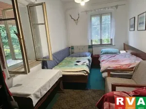 Prodej rodinného domu, Planá, 100 m2