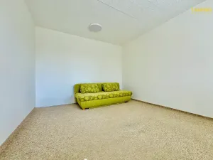Pronájem bytu 3+1, Třebíč, Obránců míru, 71 m2