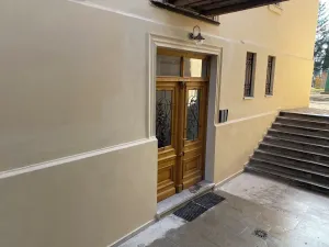 Pronájem kanceláře, Praha - Libeň, Zvonařovská, 56 m2