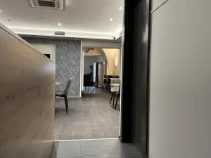 Prodej obchodního prostoru, Kroměříž, Velké náměstí, 143 m2