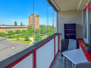 Pronájem bytu 2+1, Kladno, Petrohradská, 48 m2