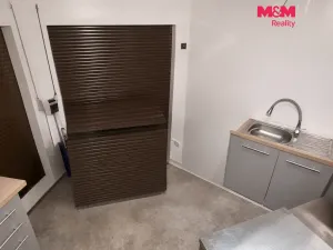 Pronájem obchodního prostoru, Český Těšín, Nádražní, 18 m2