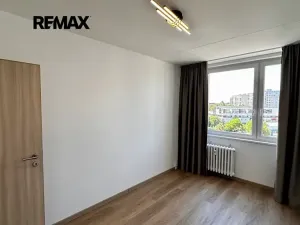 Pronájem bytu 2+kk, Praha - Stodůlky, U jezera, 43 m2