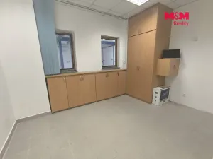 Pronájem obchodního prostoru, Ústí nad Labem - Ústí nad Labem-centrum, Hoření, 140 m2