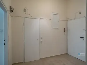 Pronájem bytu 2+1, Praha - Vršovice, Vršovická, 56 m2