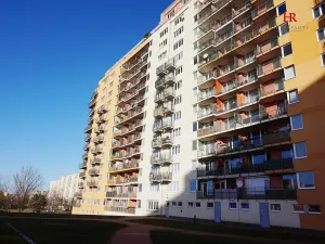Pronájem bytu 1+kk, Praha - Troja, Hnězdenská, 39 m2