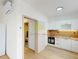 Pronájem bytu 1+kk, Olomouc, Topolová, 38 m2