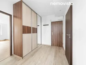 Prodej bytu 3+1, Ostrava, Varenská, 65 m2