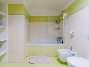 Prodej bytu 3+kk, Karlovy Vary, Pražská silnice, 88 m2