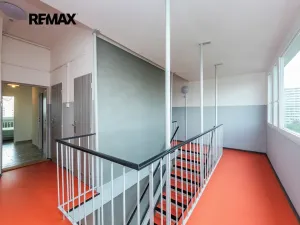 Prodej bytu 2+kk, Praha - Kobylisy, Třebenická, 41 m2