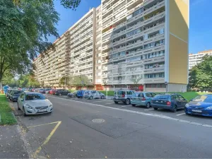 Pronájem bytu 1+kk, Hradec Králové, Jungmannova, 39 m2