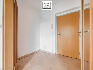 Prodej bytu 3+1, Praha - Zličín, Lipovská, 70 m2