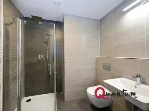 Pronájem bytu 2+kk, Praha - Hrdlořezy, V třešňovce, 46 m2