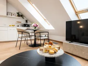 Pronájem apartmánu, Praha - Smíchov, Bieblova, 57 m2