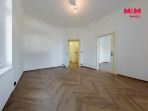 Pronájem bytu 2+1, Karlovy Vary, Na Vyhlídce, 83 m2