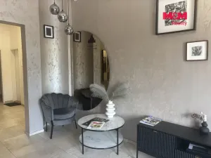 Pronájem bytu 1+kk, Praha - Prosek, Prosecká, 13 m2