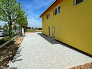 Pronájem bytu 2+kk, Říčany, Platanová, 58 m2