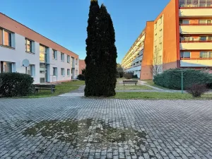 Pronájem bytu 2+kk, Zlín, U Trojáku, 36 m2