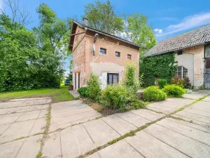 Prodej obchodního prostoru, Jičín, 286 m2