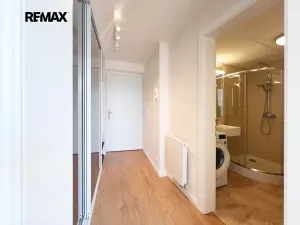 Pronájem bytu 1+kk, Praha - Košíře, Na Zámyšli, 32 m2