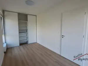 Pronájem bytu 2+kk, Praha - Černý Most, Arnošta Valenty, 47 m2