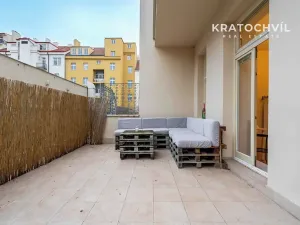 Pronájem bytu 1+kk, Praha - Bubeneč, Korunovační, 32 m2