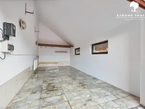 Prodej rodinného domu, Baška, 226 m2