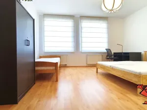 Pronájem bytu 3+kk, Praha - Libeň, Nad Okrouhlíkem, 92 m2
