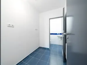 Pronájem obchodního prostoru, Říčany, Černokostelecká, 73 m2