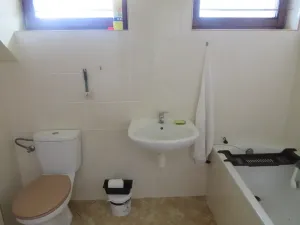 Prodej bytu 2+kk, Šaratice, Slunná, 53 m2