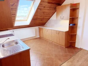 Pronájem bytu 4+1, Benešov, Hráského, 102 m2