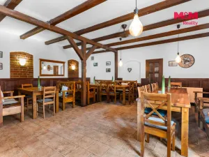 Prodej restaurace, Lomnice nad Popelkou, Poděbradova, 600 m2