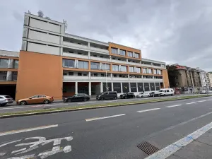 Pronájem bytu 3+kk, Praha - Podolí, Jeremenkova, 72 m2