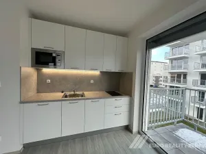 Pronájem bytu 1+kk, Otrokovice, Moravní, 26 m2