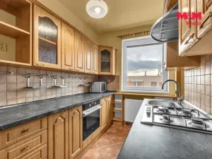 Prodej bytu 3+1, Dvůr Králové nad Labem, Karolíny Světlé, 74 m2